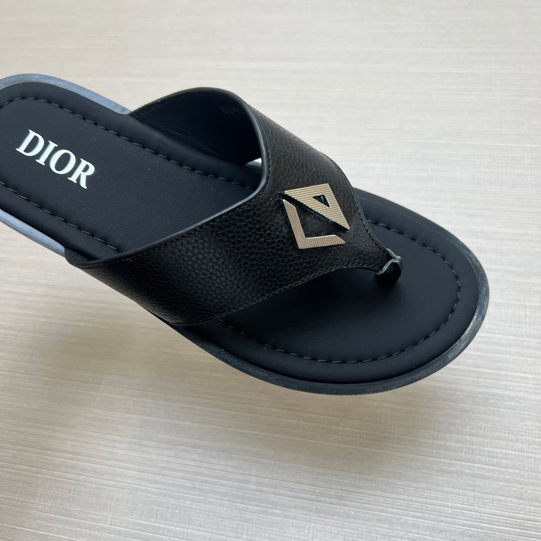 54D77Z   fashion slippers