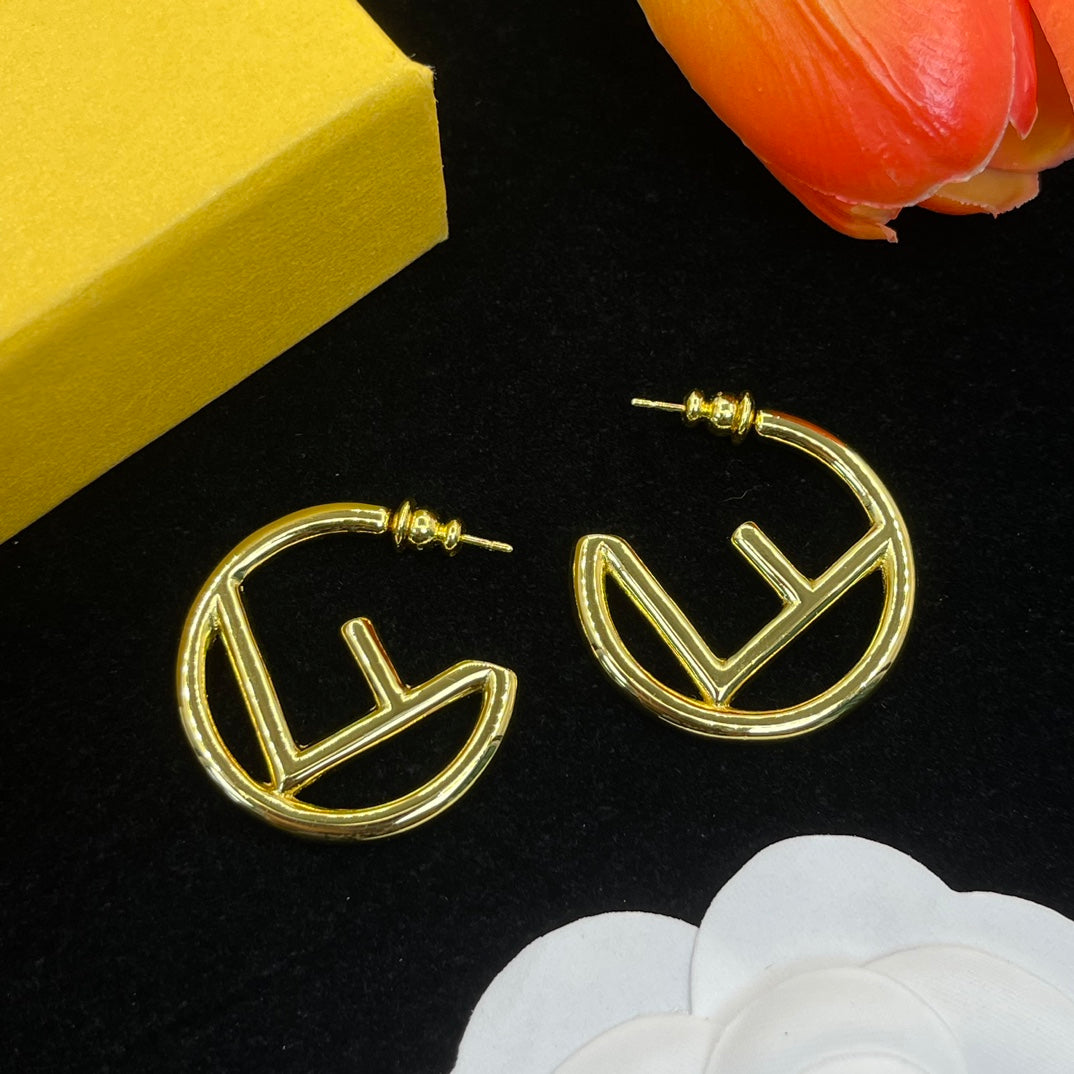 14F647E   Fashion Earrings