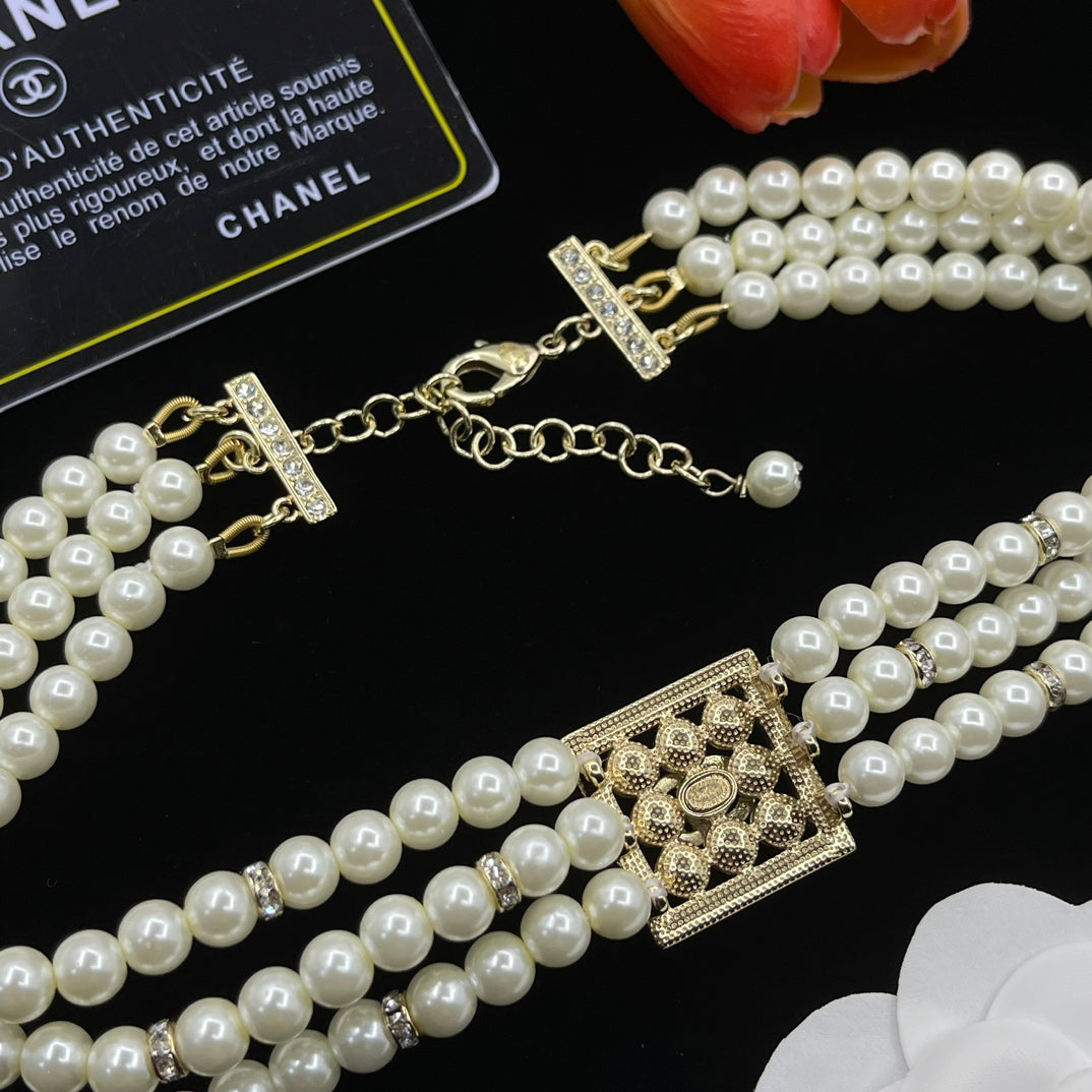 14C928X  Fashion Necklaces