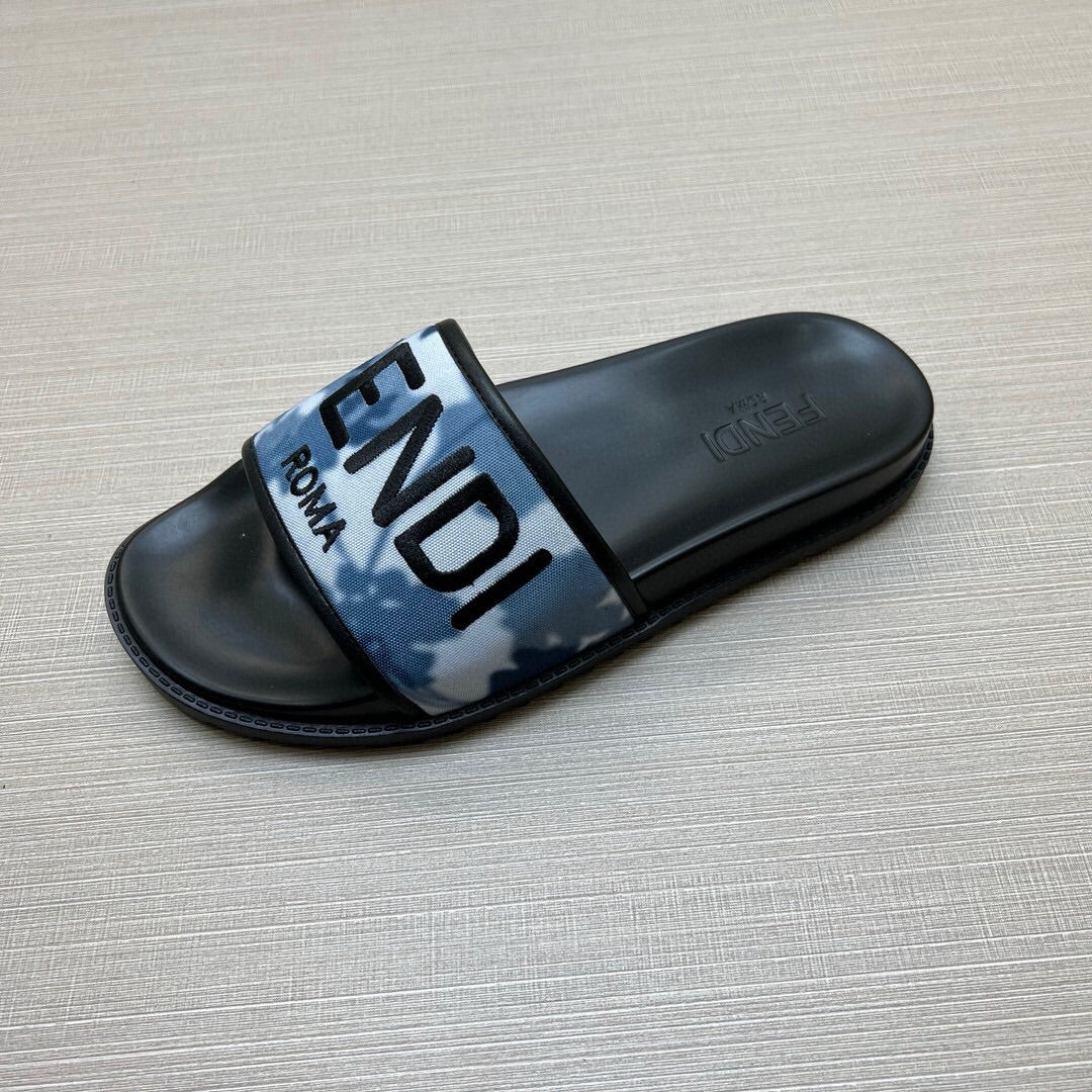 54F24Z    fashion slippers