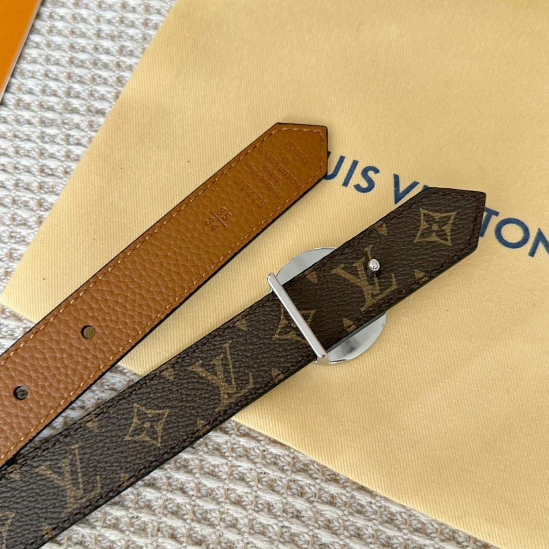 14E71P   (High quality leather belt With full package)