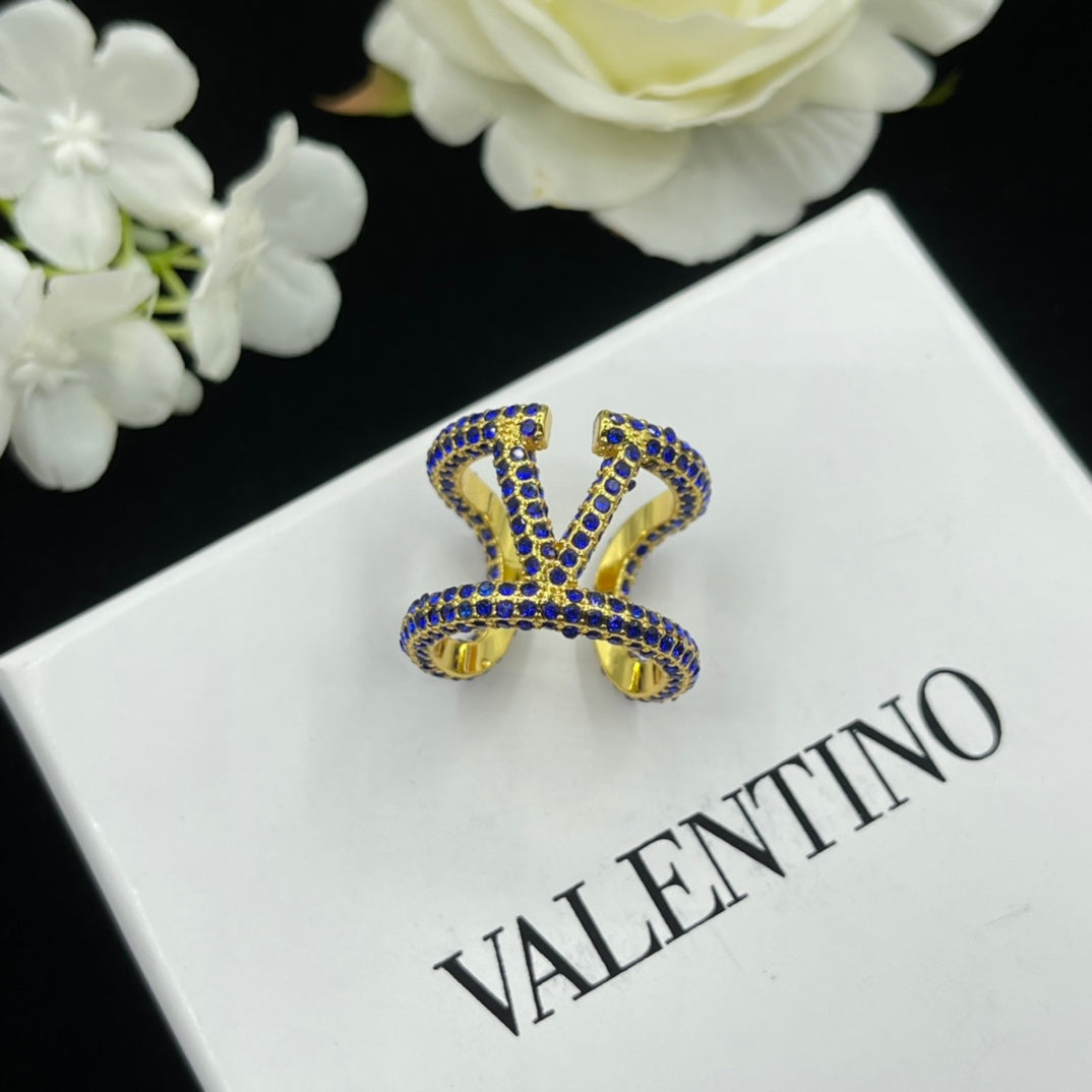 1YVL463J  Fashion high -quality Rings