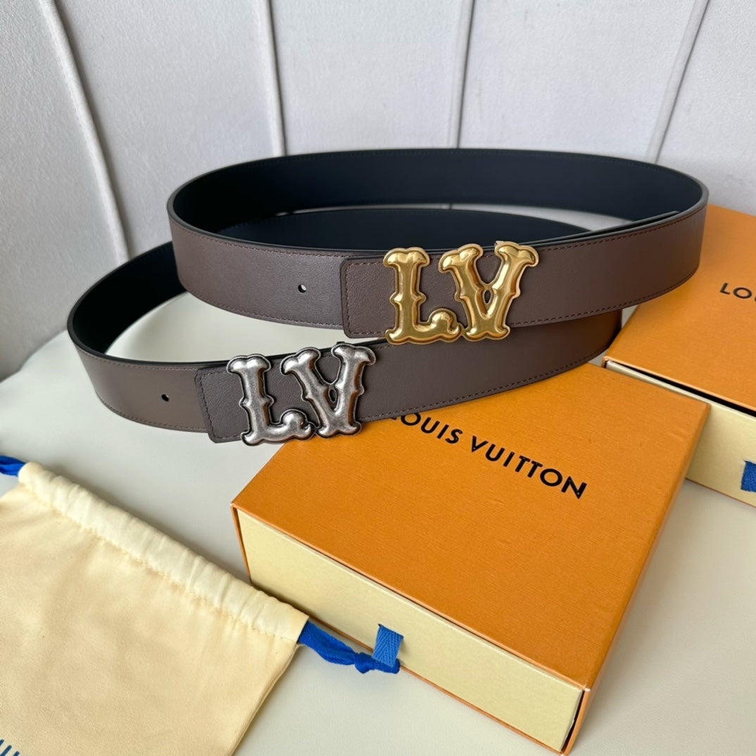 14E23P   (High quality leather belt With full package)