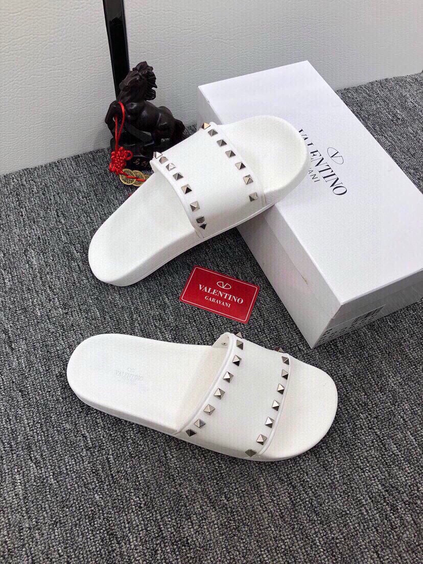 54VL52Z    fashion  slippers