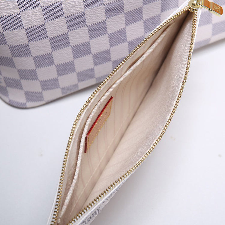 2E2B  Fashionable leather bag 