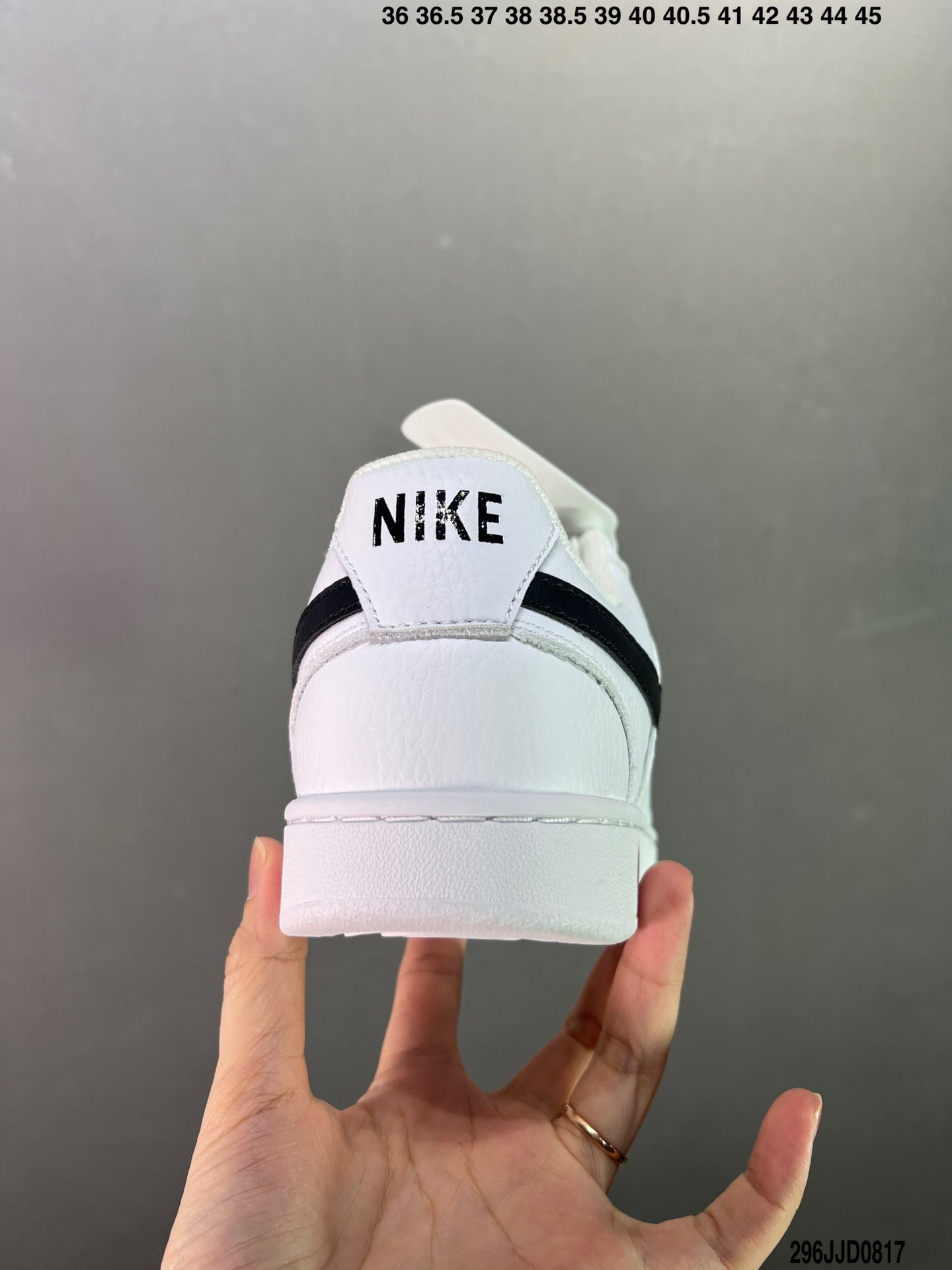 4YN50Z  Fashion Sneakers (No Box, August-October Big Sale)