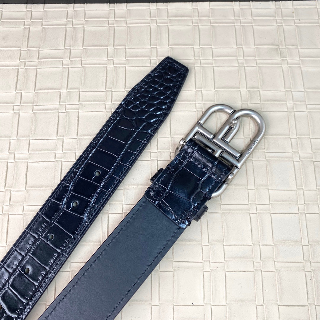 14J125P   (High quality leather belt With full package)