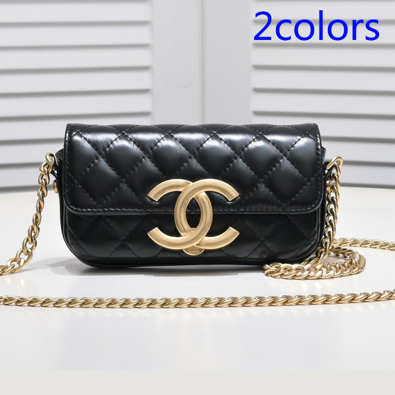 1XC110B  Fashionable leather bag 