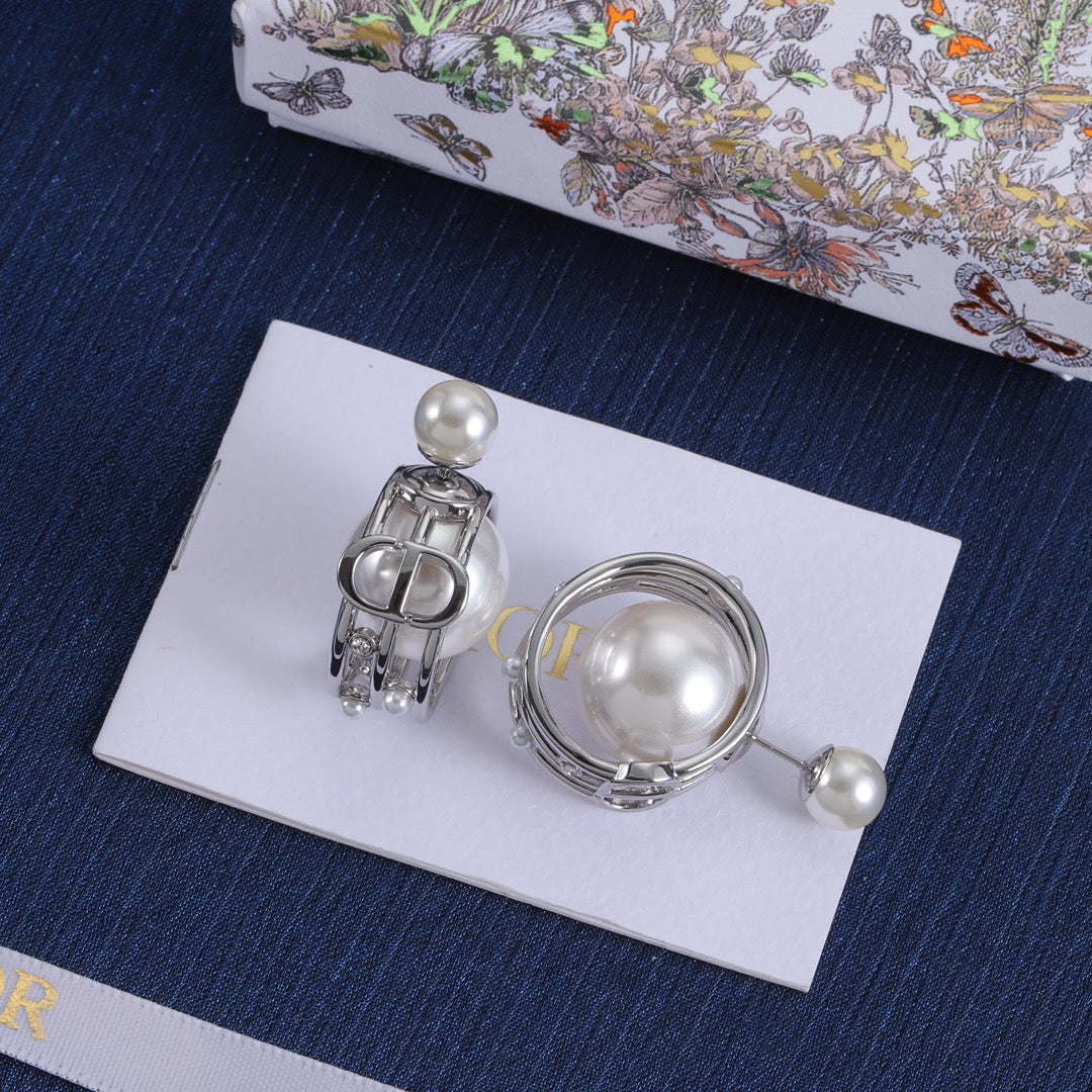 14D420E   Fashionable and high quality  Earrings