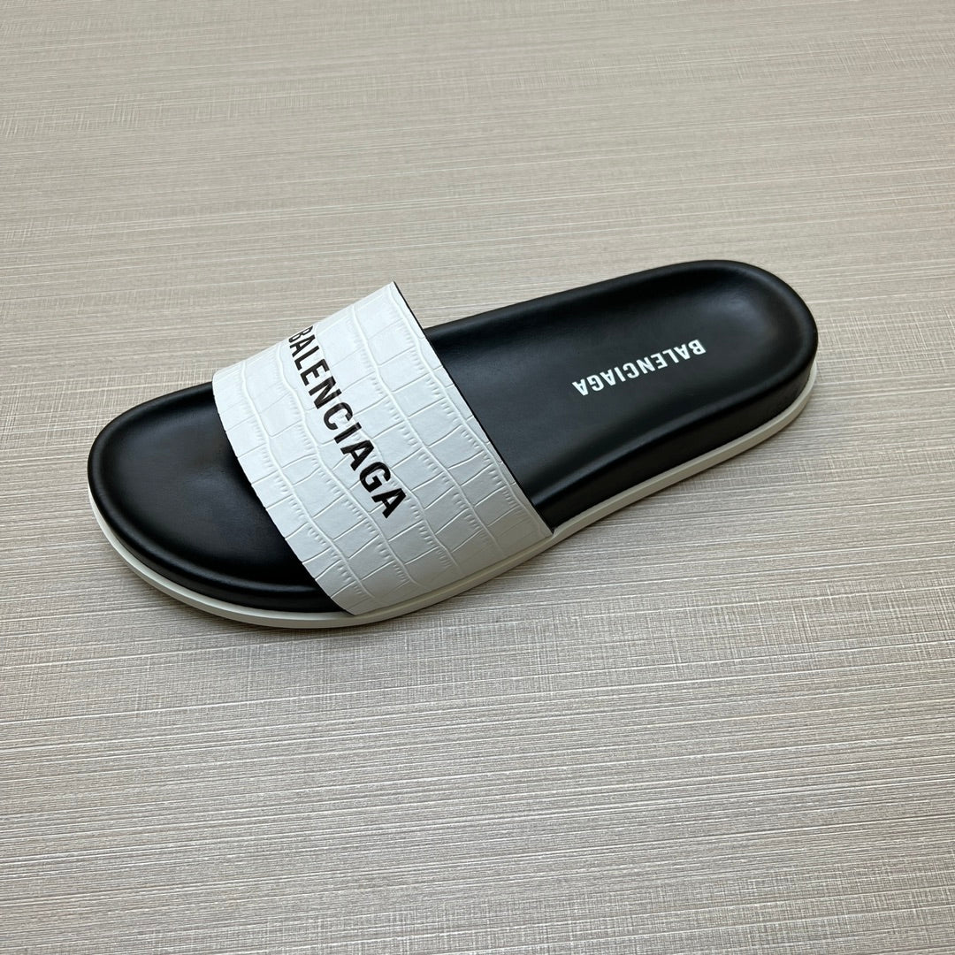 54J99Z   fashion  slippers