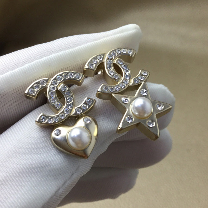 14C76E  Fashionable and high quality earrings