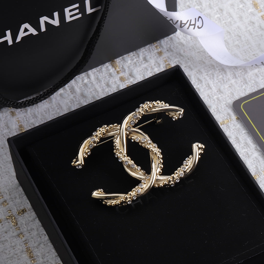 1YC8H  Fashionable high -quality Brooch