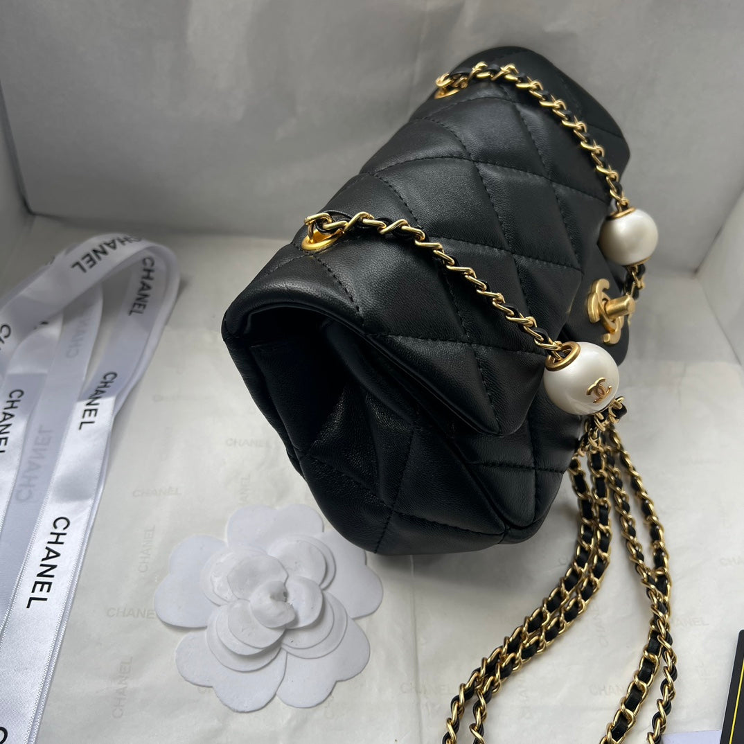 1XC402B Fashionable leather bag