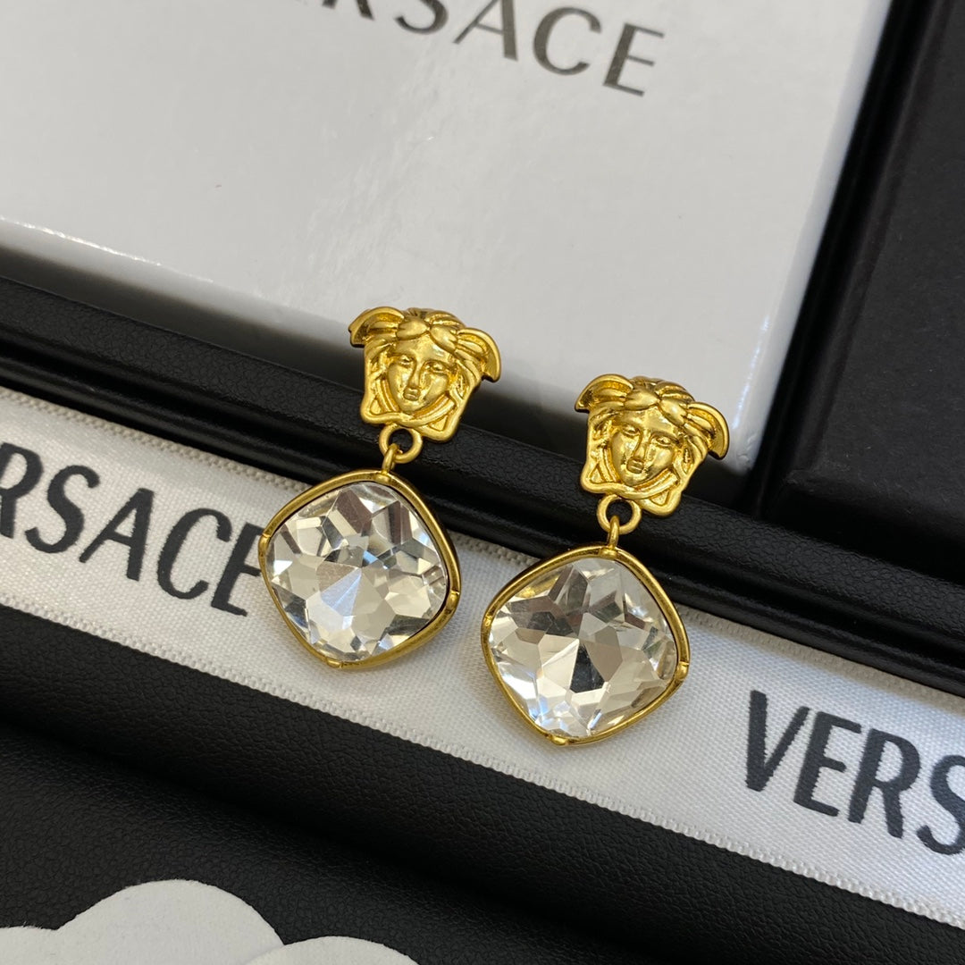 1YV318E  Fashion high -quality Earrings