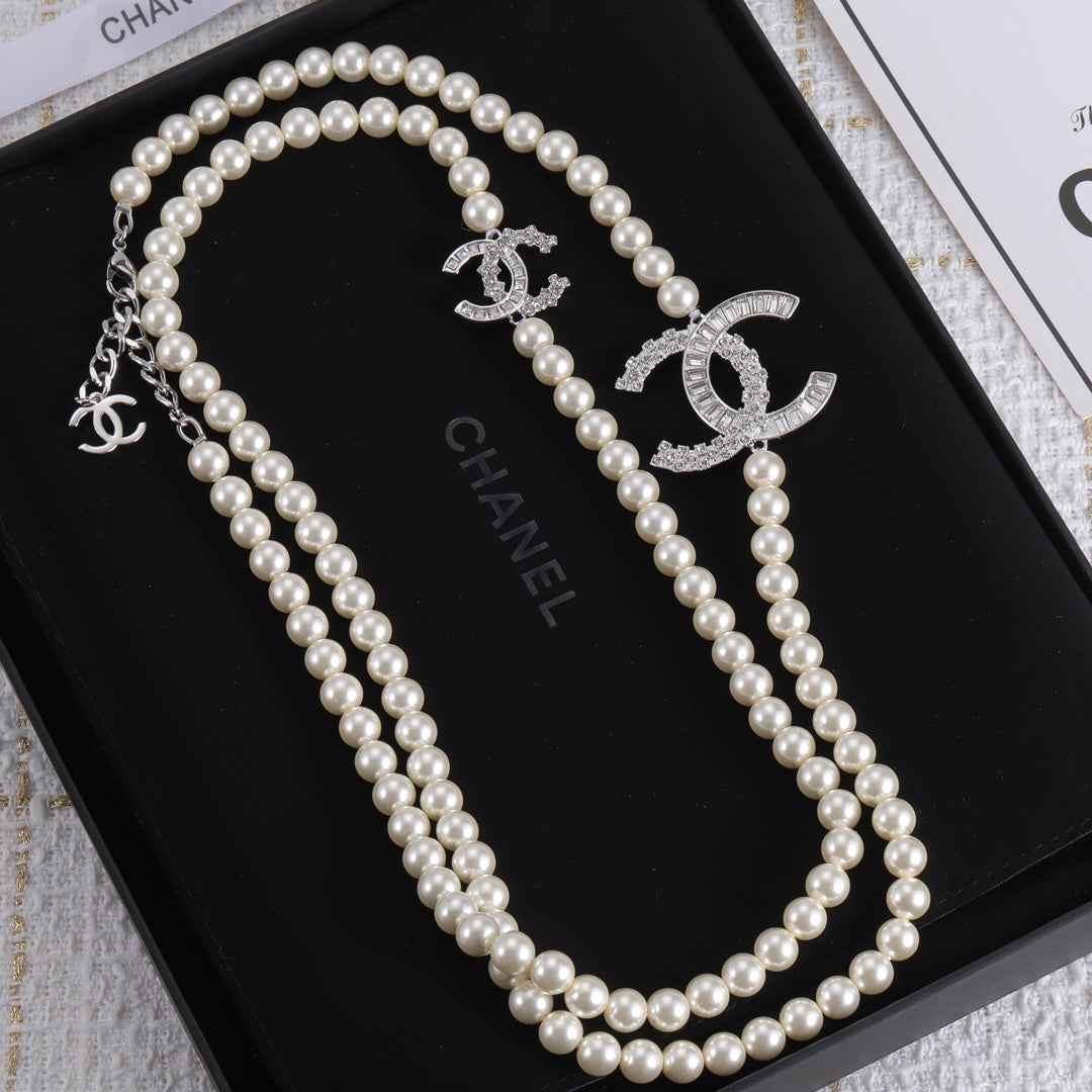 14C824K   Fashion Necklaces