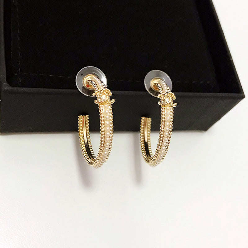 14C95E  Fashionable and high quality earrings