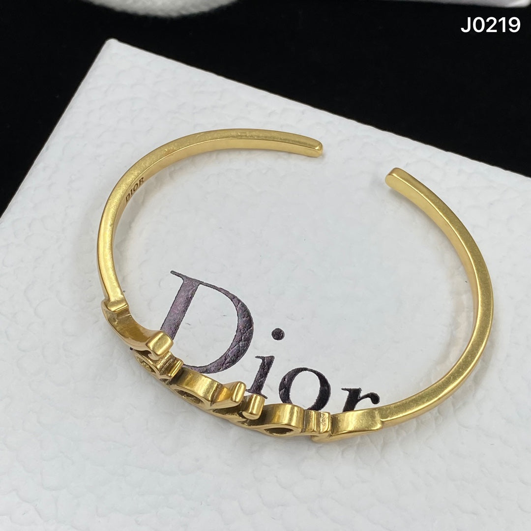 1YD29K  Fashion high -quality Bracelets