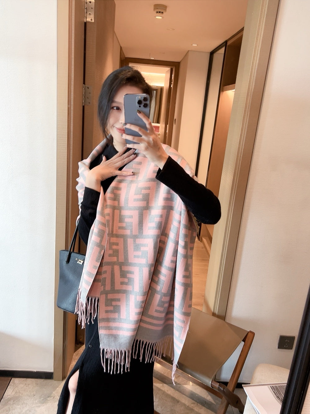 14F358W　Fashion scarves