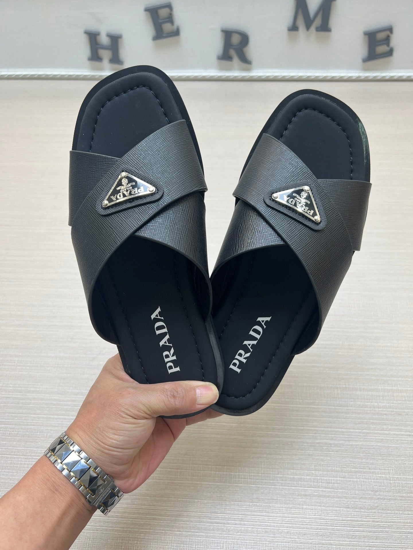 54PD71Z   fashion  slippers