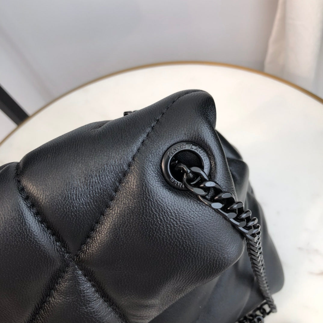 1XSL266B   Fashionable leather bag 