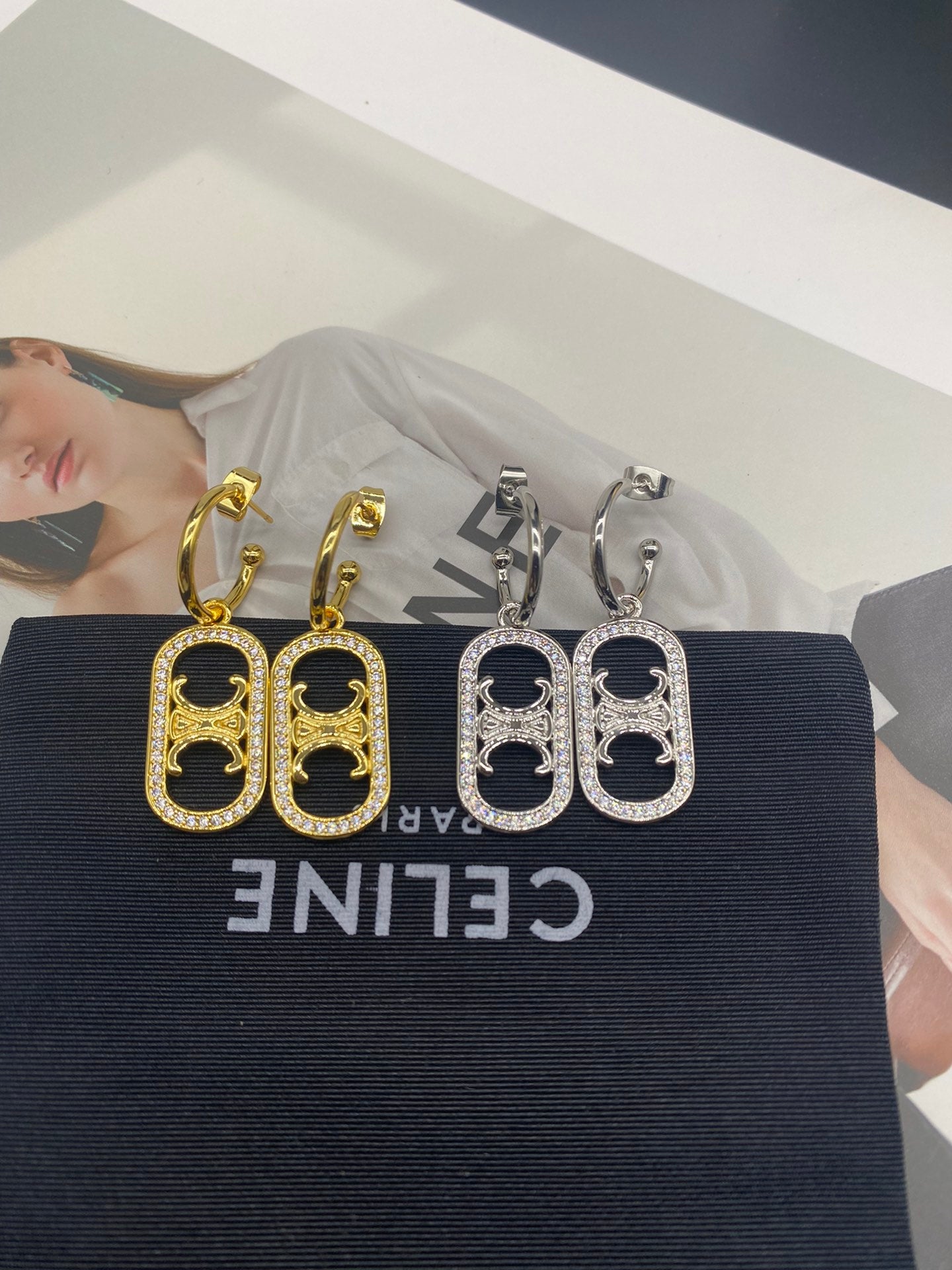 1XCL566E Fashion high-quality earring