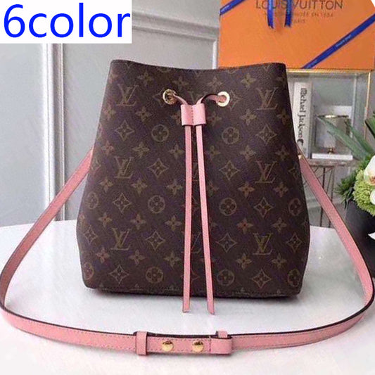 3E81B  Fashionable leather bag 