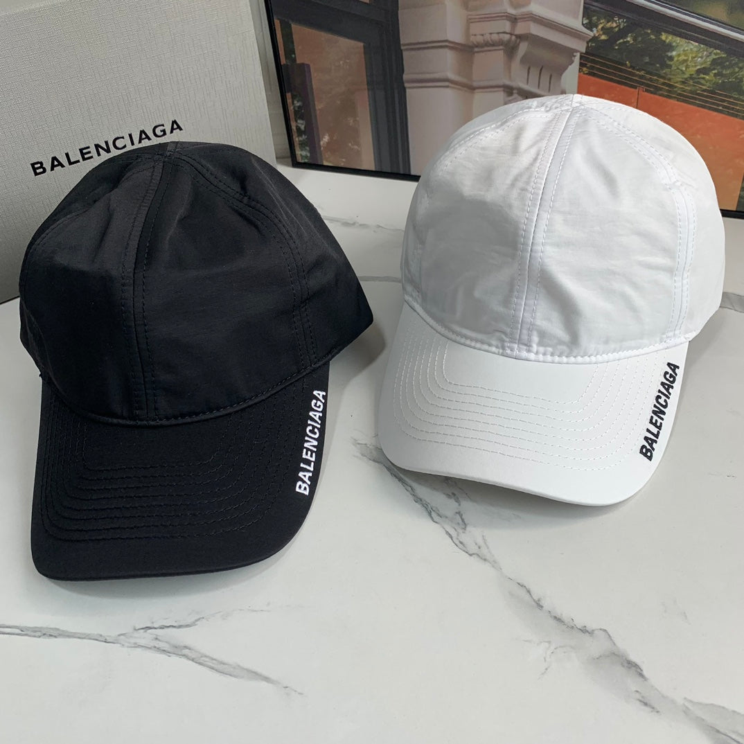 14J77M   Fashion hats