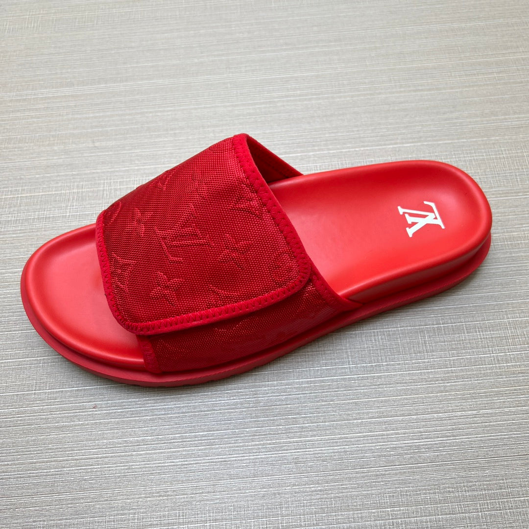 54E14Z    fashion slippers