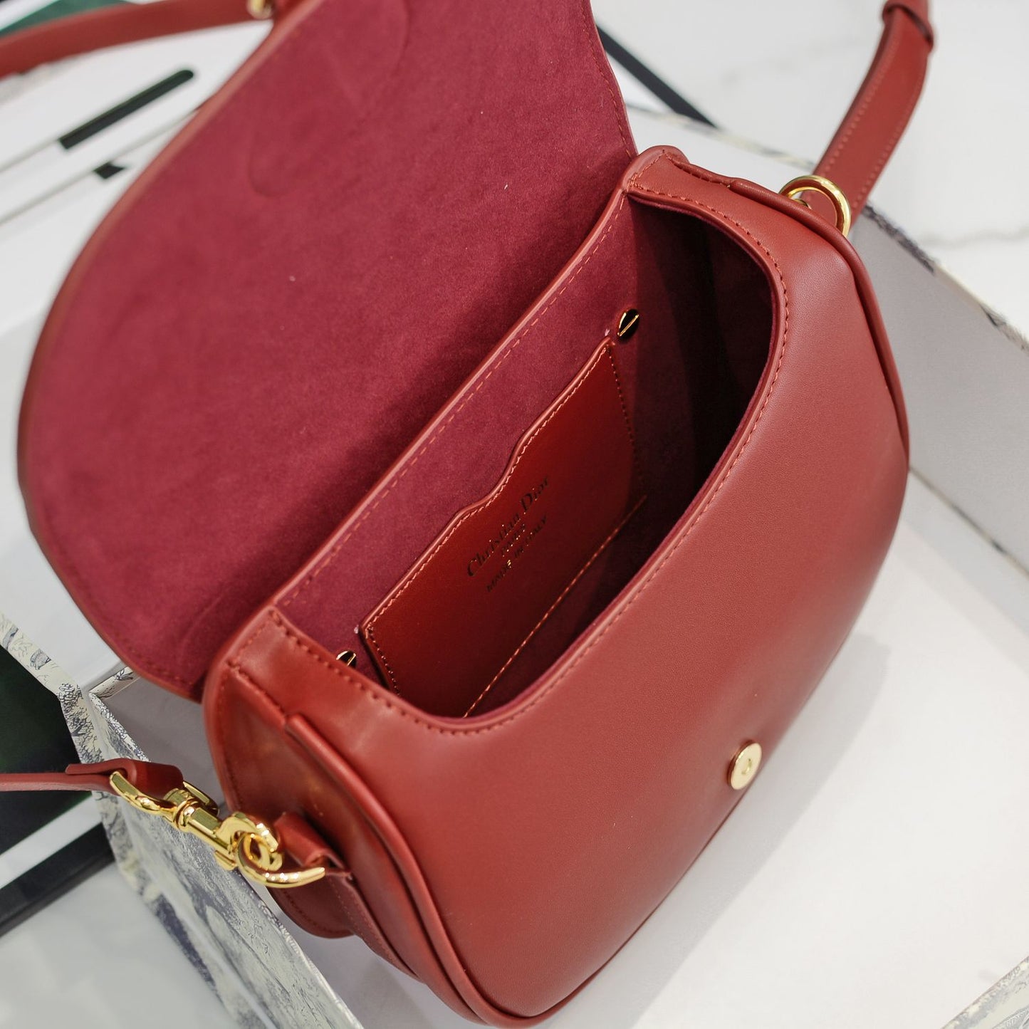 1L48B  Fashionable leather bag 