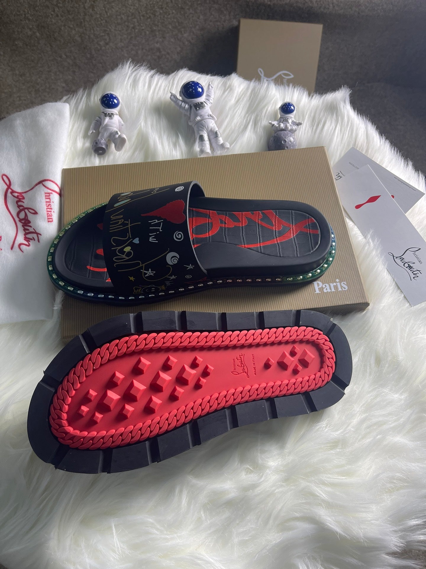 J4A24Z   fashion  Slippers