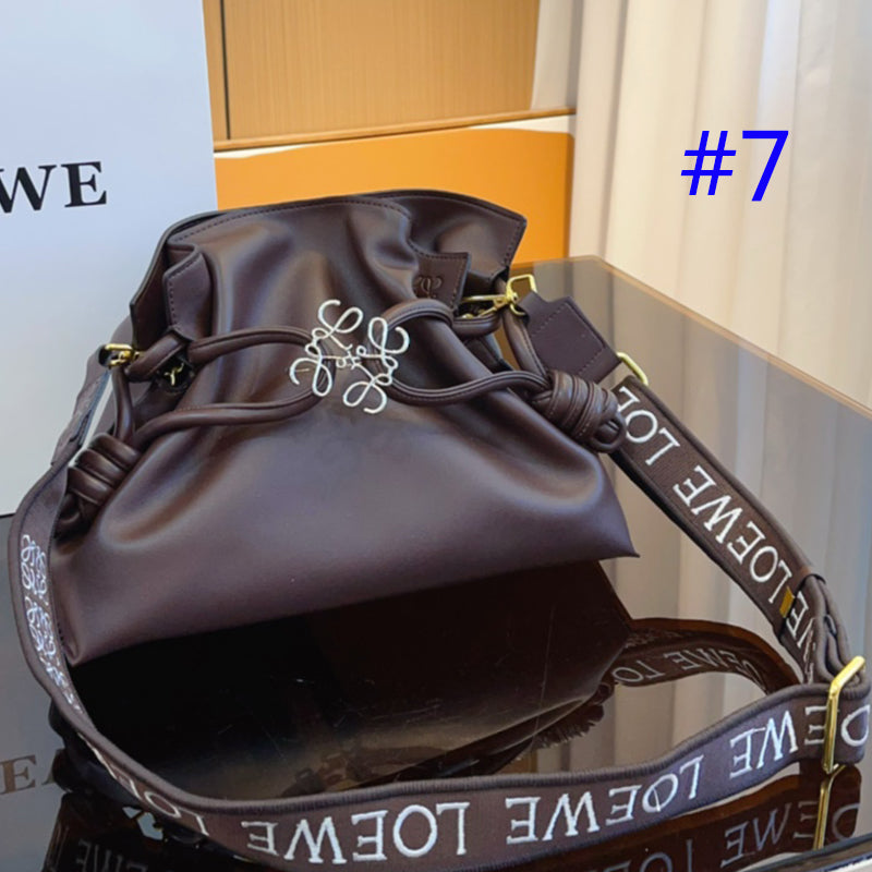 6XA204B (Fashionable leather bag )