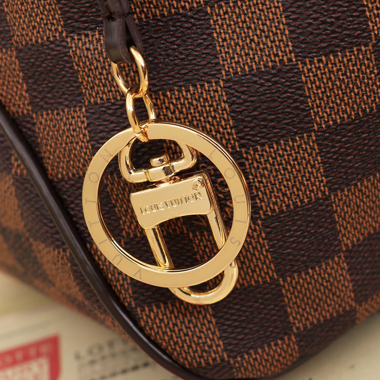 1E86B  Fashionable leather bag 