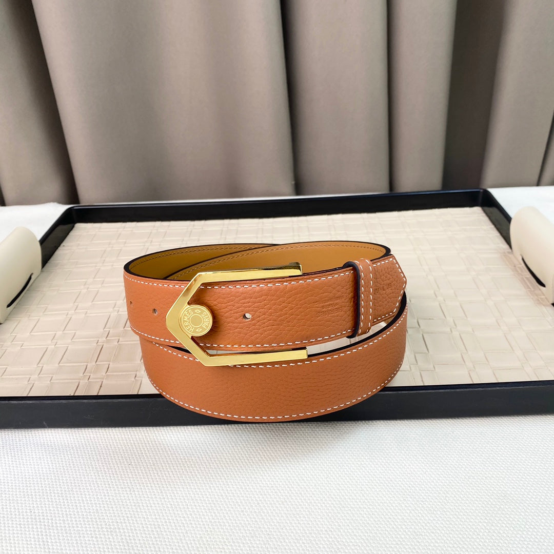 14H107P   (High quality leather belt With full package)