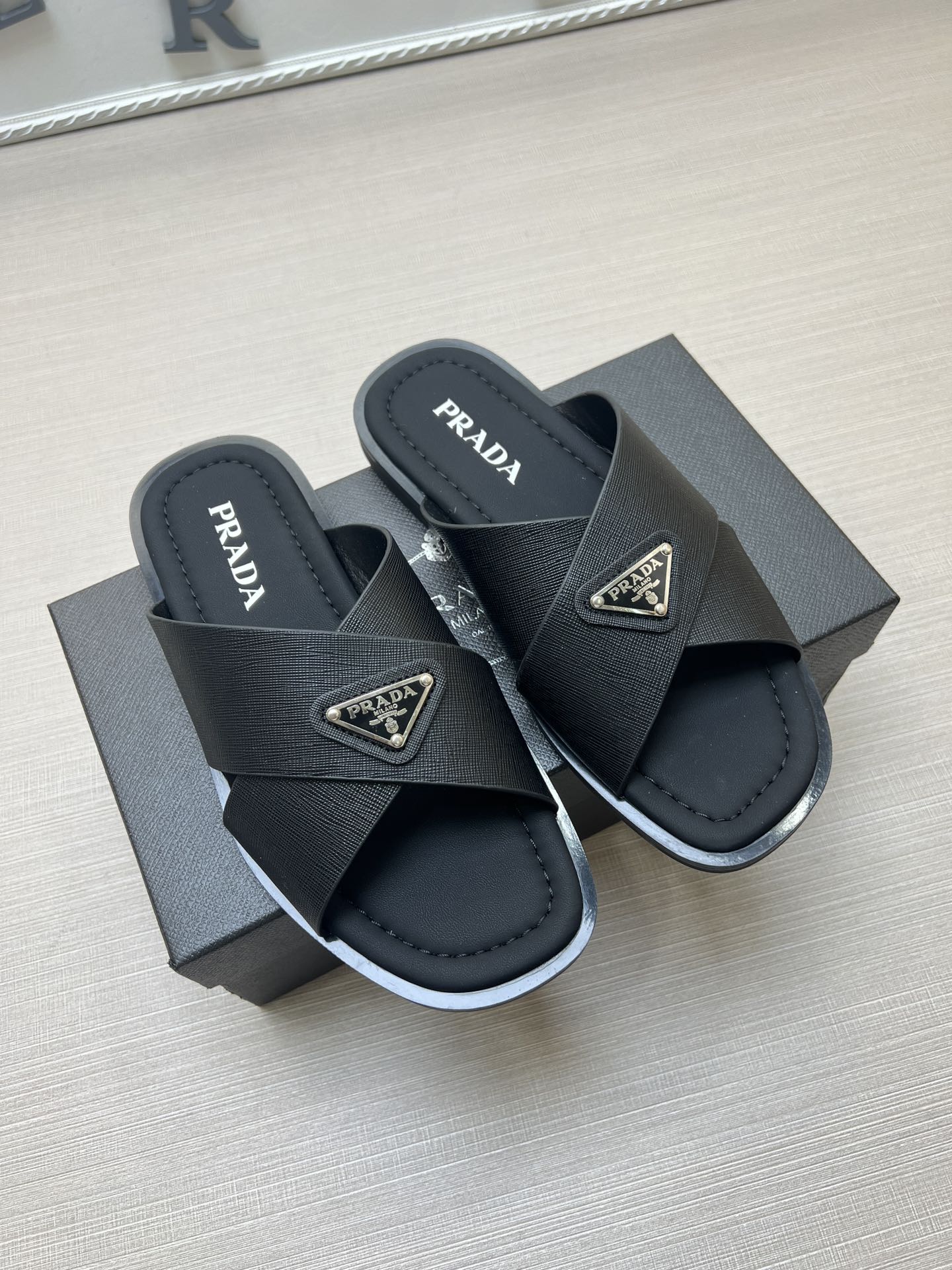 54PD71Z   fashion  slippers