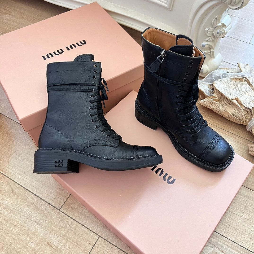 1XA60Z Fashionable leather  boots