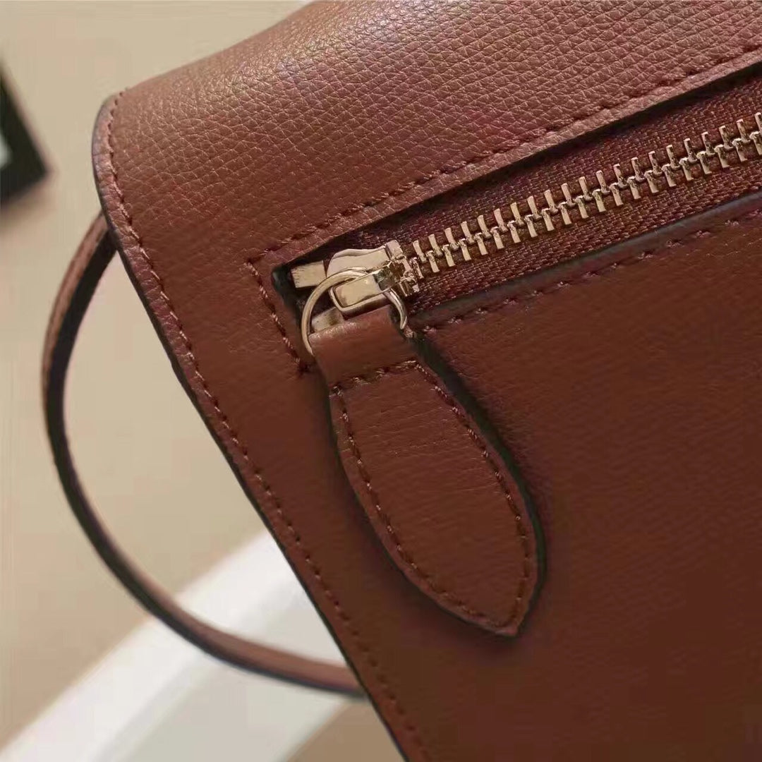 2XR342B  Fashionable leather bag 