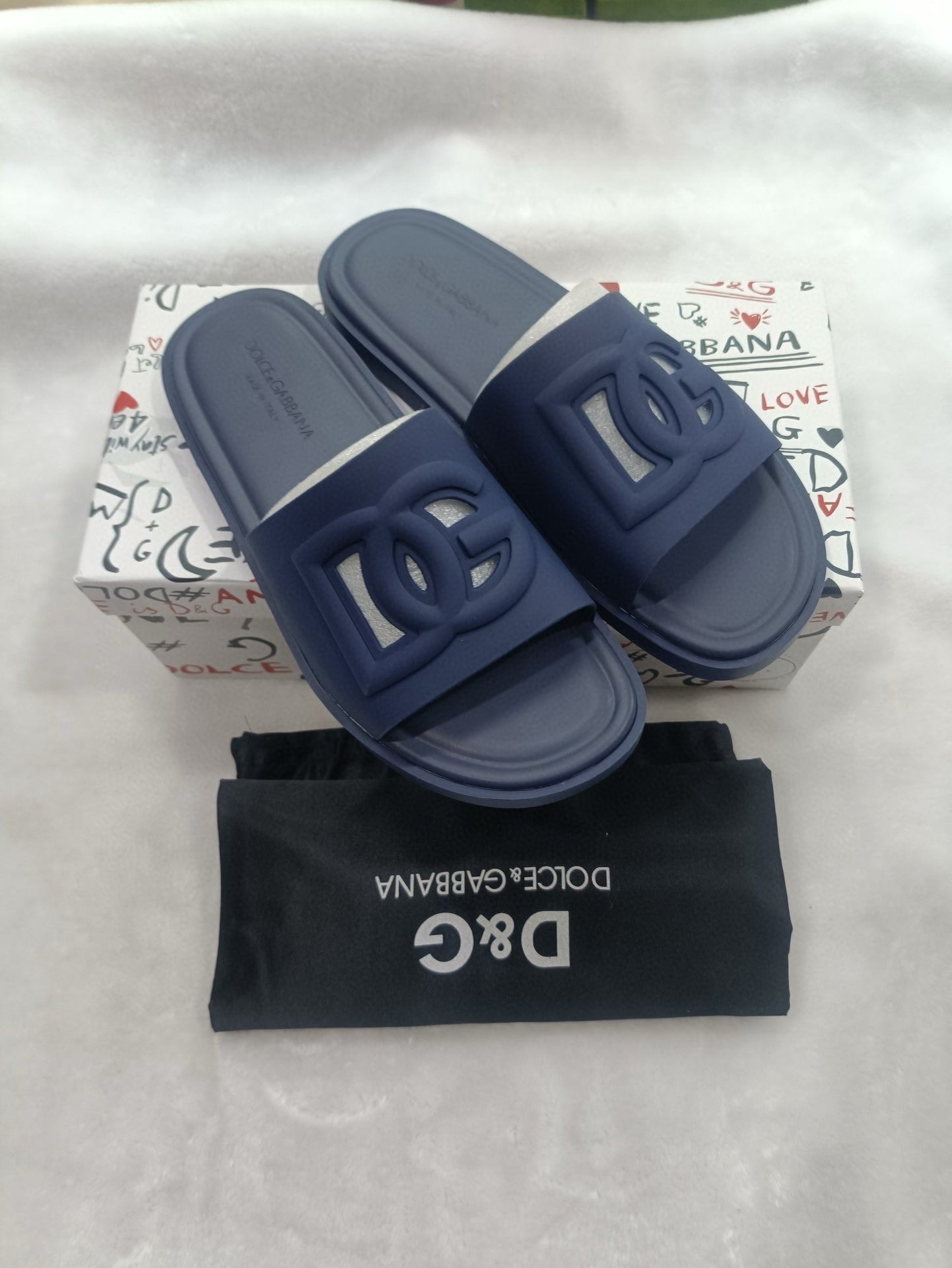 54A82Z   fashion  slippers