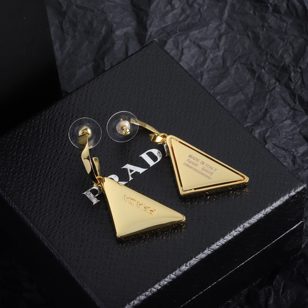 1YPD73E  Fashion high -quality Earrings