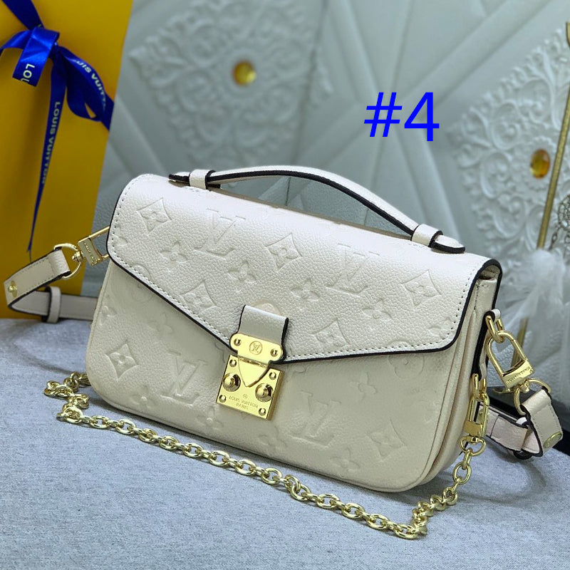 2XE43B  Fashionable leather bag 