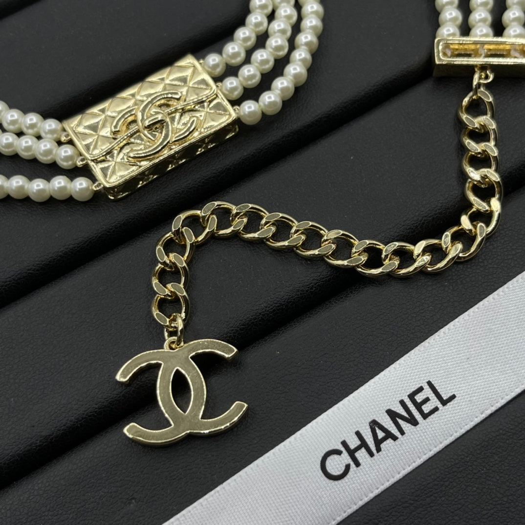 14C925X  Fashion Necklaces