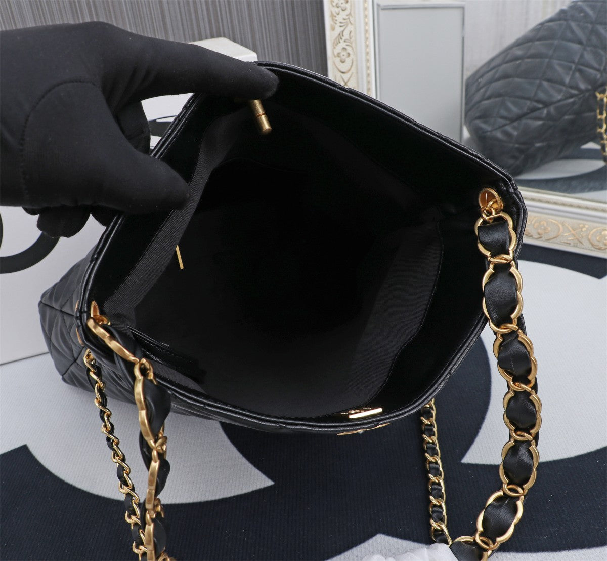 2XB472B Fashionable leather bag