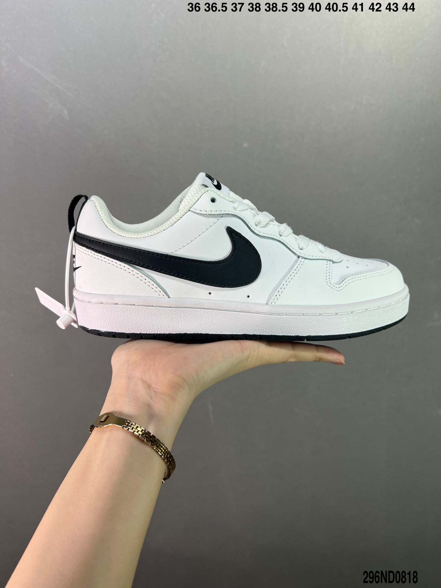 4YN40Z  Fashion Sneakers (No Box, August-October Big Sale)