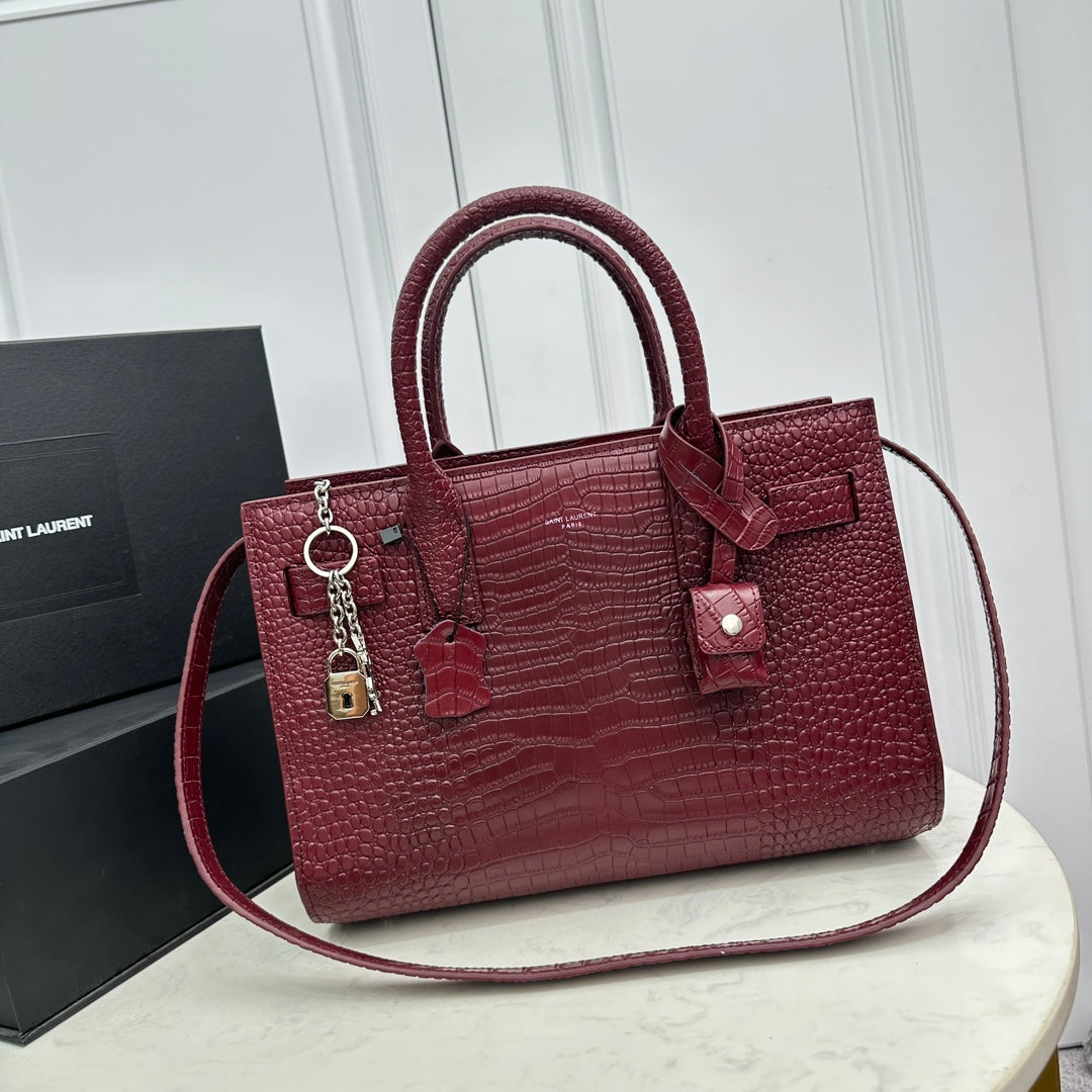 1XSL268B (  Fashionable leather bag )