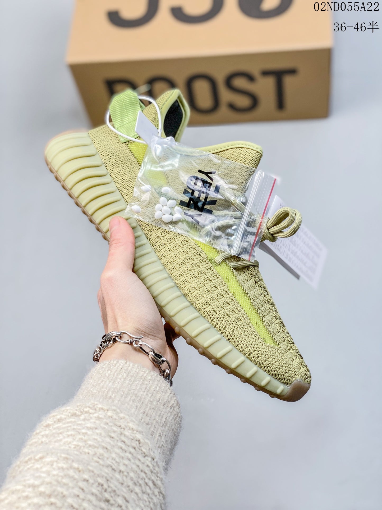 4YA93Z  Yeezy Fashion Sneakers (No Box, August-October Big Sale)