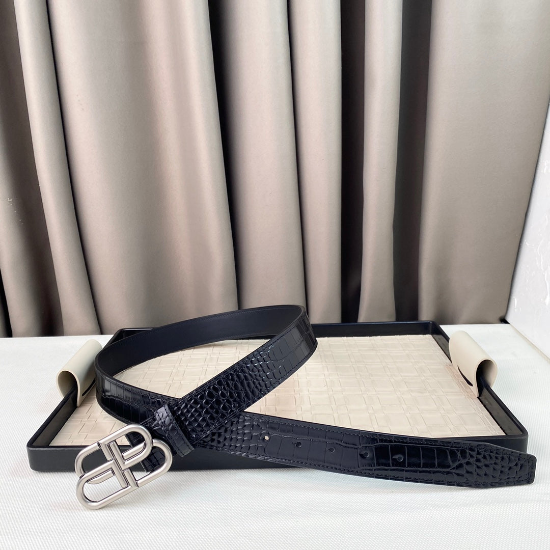 14J125P   (High quality leather belt With full package)