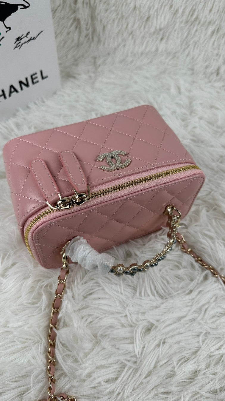 1XC377B  Fashionable leather bag 