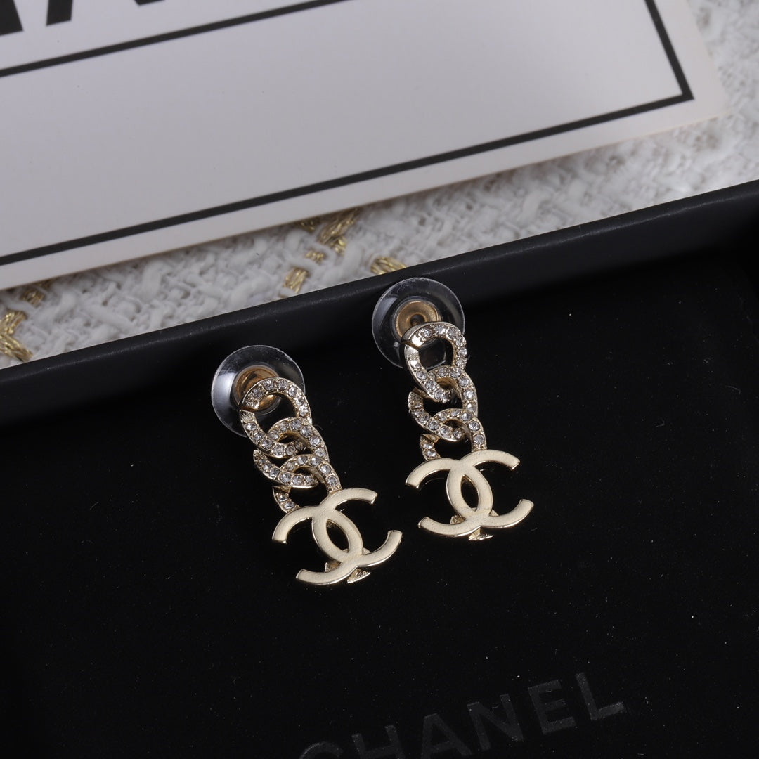 14C493E  Fashionable and high quality Earrings