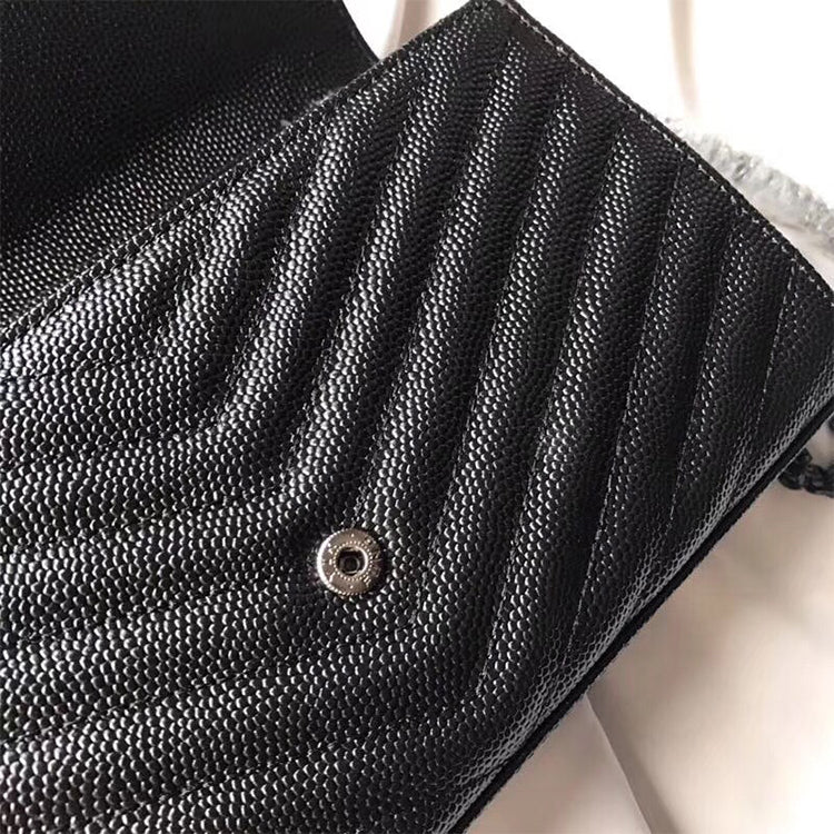 3YL40B  Fashionable leather bag 