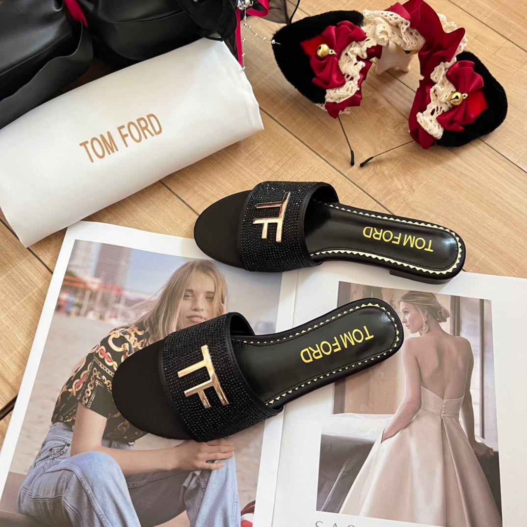 14A89Z  fashion Slippers