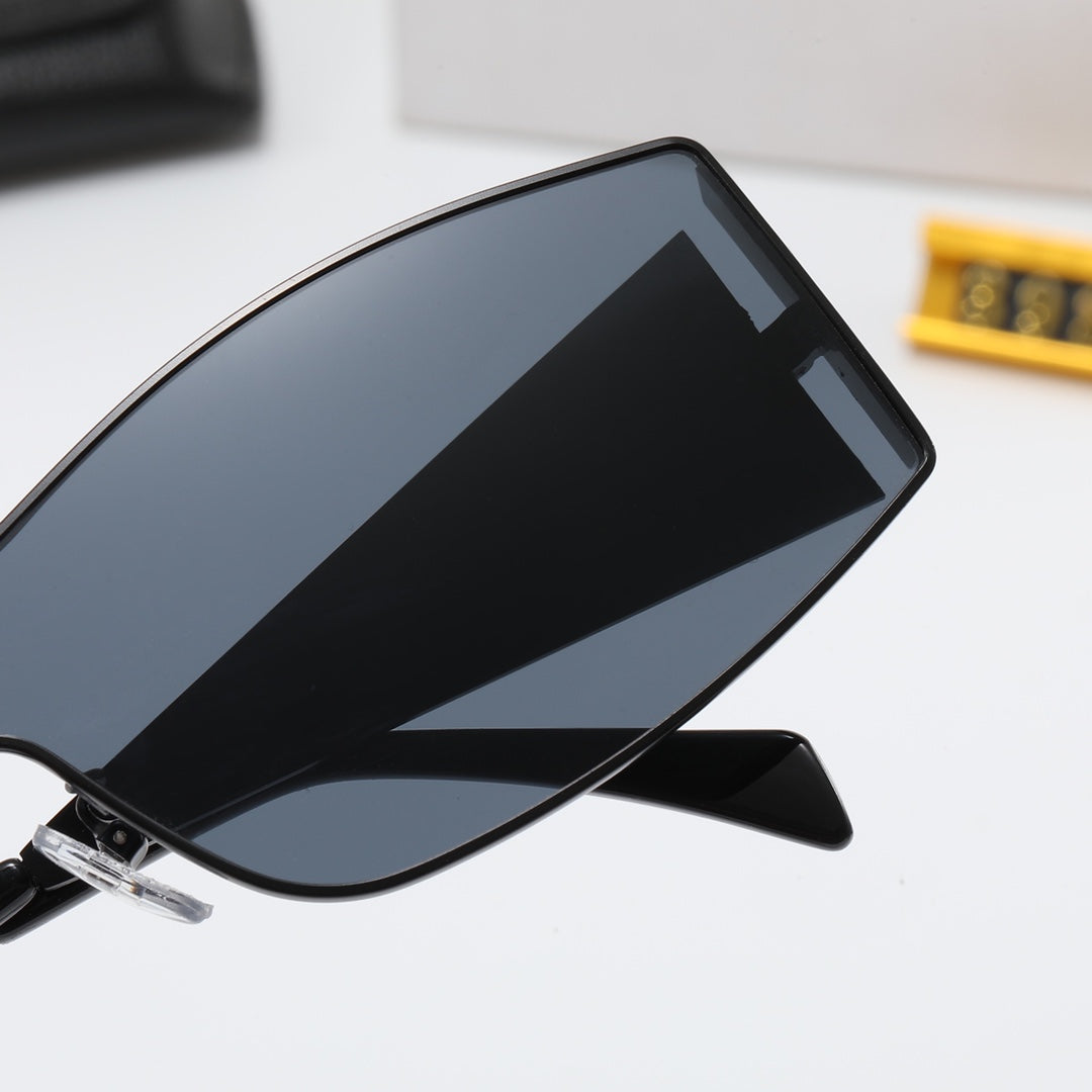 74CL414T  fashion Sunglasses